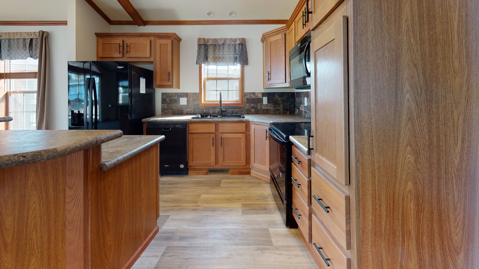 Buckhorn Cabin Castle Home Sales